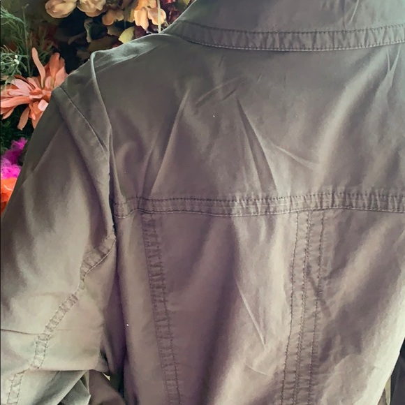 Jacket - Picture 13 of 16